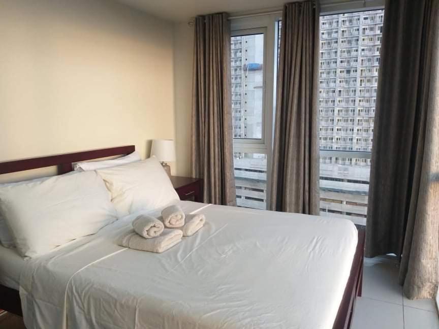 De Luxe, Standard And Studio Suites -The Breeze Residences-Close To Airport,Mall Of Asia, Us Embassy Manila Exterior foto