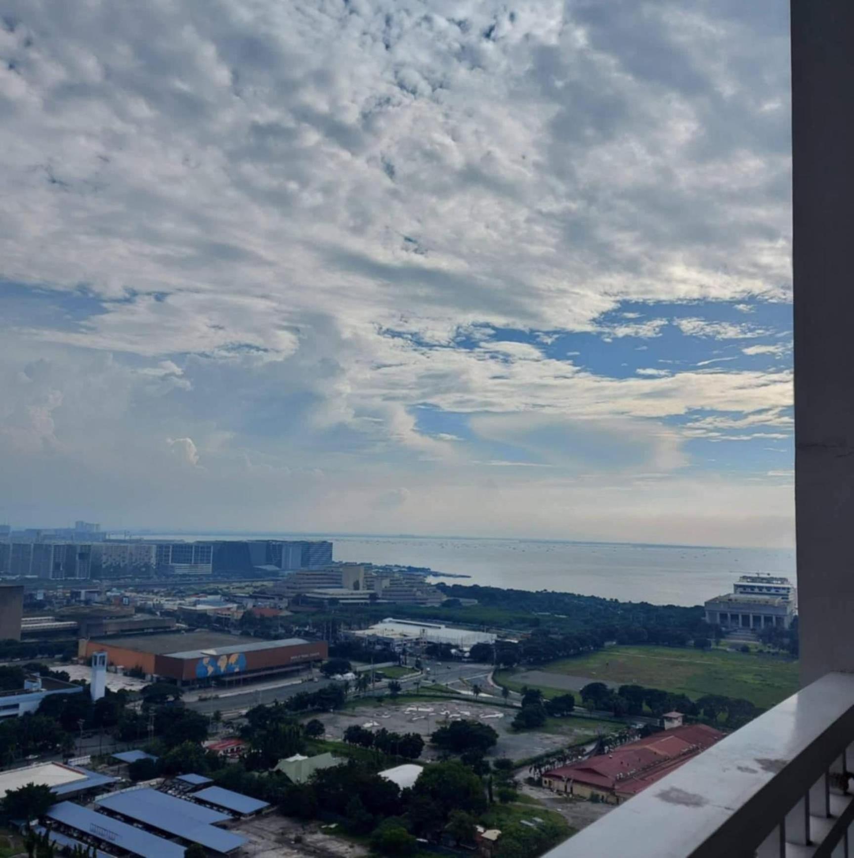 De Luxe, Standard And Studio Suites -The Breeze Residences-Close To Airport,Mall Of Asia, Us Embassy Manila Exterior foto